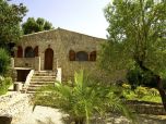 Ruhig gelegene Natursteinfinca mit Pool nahe der Ortschaft Montuiri, mit separaten Gästehaus, Pool und Garten für 6-7 Personen 