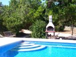 Familien Finca Pool der Finca Mallorca Finca Mallorca für 2 bis 4 Personen, 4 x 8 Meter großer Pool in ländlicher Alleinlage zu empfehlen für eine Familie mit Kinder oder Freunde, Fincaferien im Nordosten Mallorcas zum günstigen Preis  Finca Mallorca  Urlaub für Familien und Kinder 