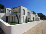 Terrasse mit Blick auf das Meer, den Pool und Strand Cala San Vicente Mallorca Norden