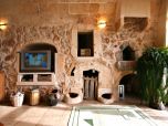 authentische und komfortable Mallorca Finca zu mieten für Familien oder Gruppe bis 11 Personen plus 3 kleine Kinder, Finca mit Klimaanlage, Pool  geschmackvolle Einrichtung