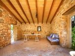 authentische Finca Pool Pollenca Finca Mallorca Norden