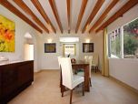 Mallorca Ferienhaus am Strand, modern, geschmackvoll, komfortabel Eingerichtet, absolut strandnah gelegen 320 Meter zum Meer Ferienhaus für 8 Personen, 4 Schlafräume, 5 Bäder, Klimaanlage