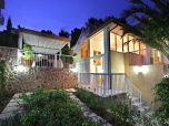 Mallorca Ferienhaus am Strand, modern, geschmackvoll, komfortabel Eingerichtet, absolut strandnah gelegen 320 Meter zum Meer Ferienhaus für 8 Personen, 4 Schlafräume, 5 Bäder, Klimaanlage