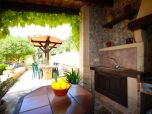 Mallorca schöne Finca mit Pool, traumhafter Garten in ruhiger Alleinlage für 6 Personen