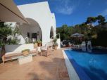 großzügiges Ferienhaus für eine große Familie inklusive Pool, Meerblick