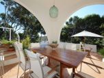 großzügiges Ferienhaus für eine große Familie inklusive Pool, Meerblick
