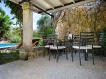 alte Mühle aus Naturstein im Norden Mallorcas Finca nähe der Altstadt von Pollenca