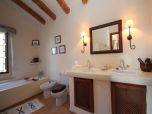 Dekorative Luxusfinca 3 separate Wohneinheiten, komfortable Villa mit Pool (Kindersicher), Sauna, Internet ( W-LAN) und traumhaften Garten 10 Personen plus 4 Kinder