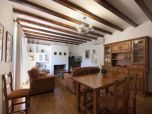 Strand landestypische Finca mit großem Pool, Gruppen- und Familienunterkunft