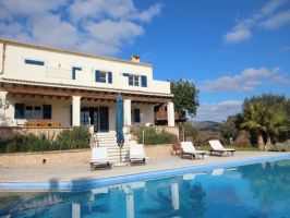 Mallorca Traumfinca mieten, Familien und Kinder freundliches Ferienhaus in herrlicher Alleinlage