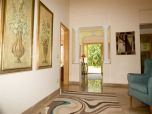 Villa mit Innen-Whirlpool, Ferienhaus mit Internetanschluss und Klimaanlage