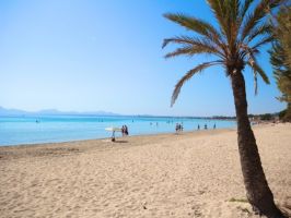 Mallorca Villa am Meer und Strand im Norden Mallorcas nahe Alcudia