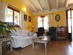 Finca in herrlich ruhiger Lage ohne Nachbarn, nicht einsehbar und mit einem sehr großen Pool