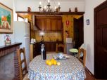 Urlaub auf Mallorca in einem hübschen Ferienhaus mit viel Rasen, großem Pool, Klimaanlage 