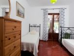 Urlaub auf Mallorca in einem hübschen Ferienhaus mit viel Rasen, großem Pool, Klimaanlage 