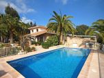 Ruhig gelegene Finca mit Pool, Ferienhaus mit Garten, Wohnzimmer und jedes Schlafzimmer mit Klimaanlage Villa für 8 Personen in Traumlage