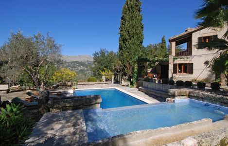 Finca Landhaus Villa Mallorca mit sehr großem Pool