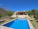 Ferienhaus Finca mit Pool für 8 Personen Fincavermietung in der Mitte Mallorcas, großer Pool, Barbeque-Griil, Tischfussball 