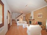 Finca mit guter Ausstattung Deutsches SAT-TV, Kamin, BBQ-Grill, Pool, Außendusche, Waschmaschine und Geschirrspüler.