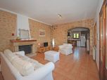 Finca mit guter Ausstattung Deutsches SAT-TV, Kamin, BBQ-Grill, Pool, Außendusche, Waschmaschine und Geschirrspüler.