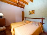  familienfreundliche Natursteinfinca mit kindersicherem Pool und fantastischem Blick
