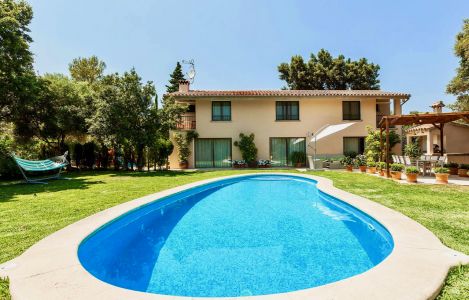 Ferienhaus mit Pool, Spielplatz und Grill auf Mallorca zur Miete