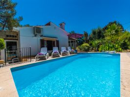 Ferienhaus im Norden der Insel Mallorca mit BBQ Grill, Pool und Klimaanlage