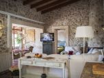 Kleines Haus auf Mallorca mit Privatpool und Grillplatz auf einem Anwesen mit insgesamt 6 Fincas im Herzen von Mallorca
