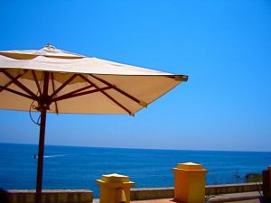 Mallorca bietet eine Fülle an romantischen Buchten und einsame schöne Strände, Ferienunterkünfte in unmittelbarer Nähe finden sie auch hier